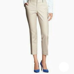Banana Republic Crops Size 4